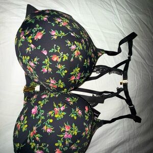 Victoria's Secret Black Floral Bra